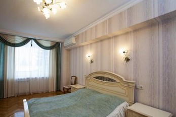 Спальня номера трехкомнатный люкс - санаторий имени Калинина гоод Ессентуки
