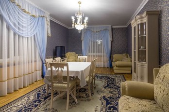 Гостиная номера двухместный сьюит во втором корпусе санатория Москва в Ессентуках