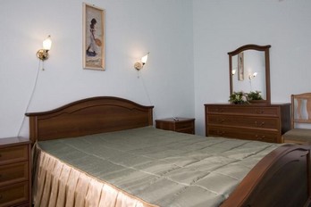 Санаторий Украина города Ессентуки - спальня в номере апартаменты