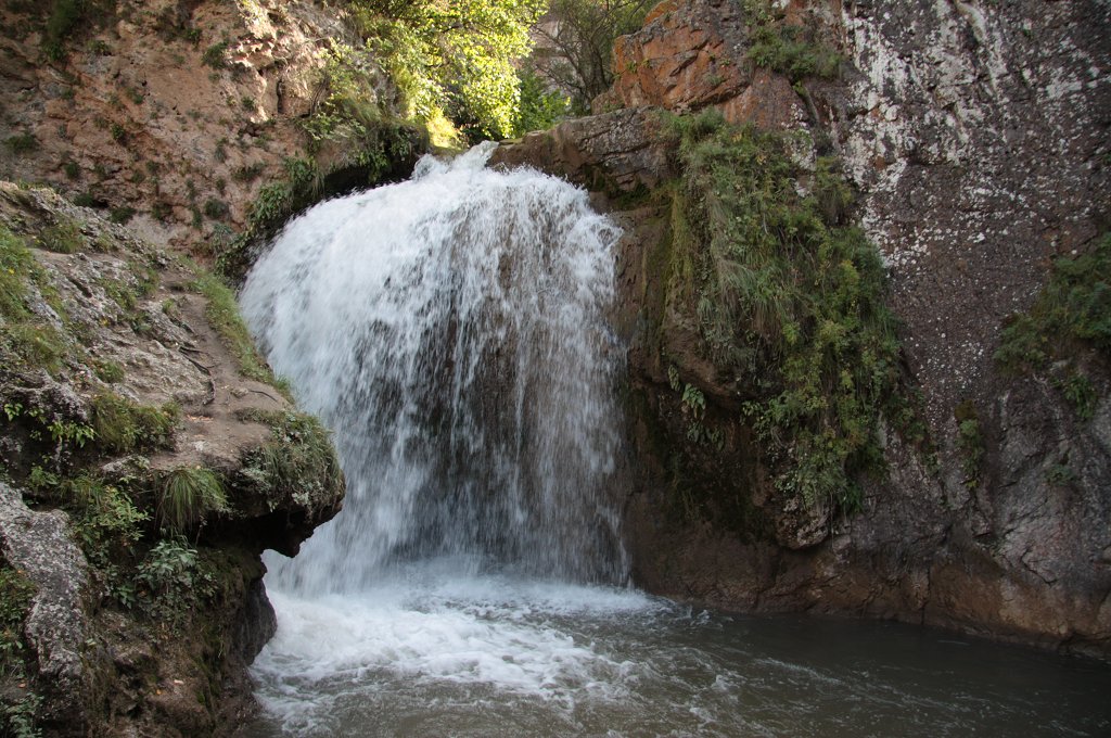 Экскурсия на Медовые Водопады из Ессентуков