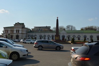 Железнодорожный вокзал города Ессентуки в настоящее время
