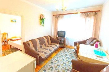 Гостиная в двухместном люксе во втором корпусе санатория Дон - город Пятигорск
