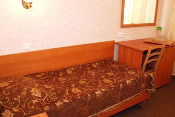 Спальня в номере двухместный однокомнатный номер первой категории - санаторий Лесная Поляна городя Пятигорск