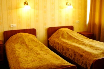 Спальня в двухместный однокомнатный второй категории в корпусе 2 санатория Лесная Поляна - город Пятигорск