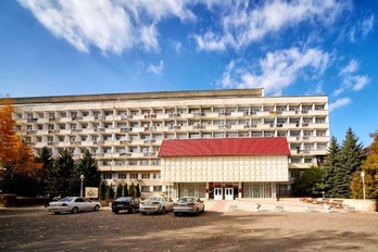 Главный корпус санатория Машук в городе Пятигорске