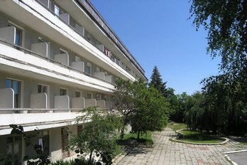 Главный корпус санатория Пятигорье - город Пятигорск