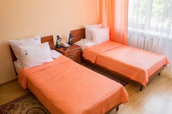 Спальня в двухместном однокомнатном первой категории в корпусе 10а - санаторий Родник - город Пятигорск