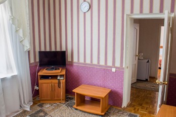 Гостевая комната в двухместном двухкомнатном номере люкс в корпусе 4 санатория Родник - город Пятигорск