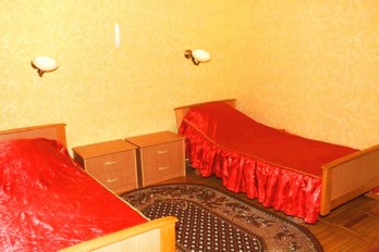 Кровати в номере однокомнатный двухместный - санаторий Целебный ключ в городе Ессентуки