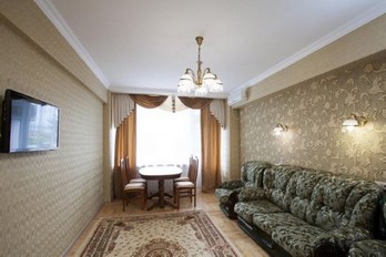 Номер двухместный люкс - гостиная - санаторий имени Калинина в городе Ессентуки