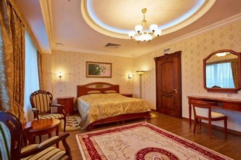 Спальня в номере четырехместный сюит в санатории Казахстан г.Ессентуки