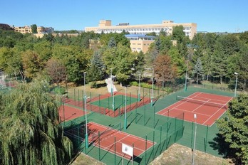 Тенисные корты в санатории Казахстан г.Ессентуки