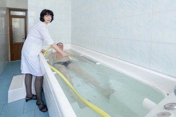 Минеральная ванна  санатории Металлург - горо Ессентуки