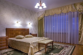 Спальня в номере трехкомнатный люкс - санаторий Москва город Ессентуки