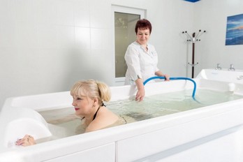 Минеральная ванна - лечение в санатории имени Павлова в городе Ессентуки