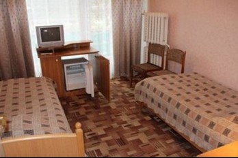 Спальня в двухместном номере санатория Виктория в корпусе 2. Город Ессентуки