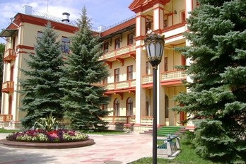 Третий корпус Центрального Военного санатория города Ессентуки