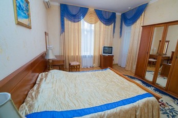 Спальня в люксе санатория Воронеж города Ессентуки