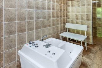 Двухкамерная ванна санатория Бештау в городе Железноводск