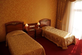 Спальня в номере стандарт санатория Буковая Роща - город Железноводск