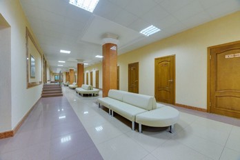 Холл лечебного корпуса санатория Горный Воздух в Железноводске
