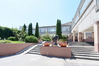 Двор санатория Машук Аква-Терм  в городе Железноводск