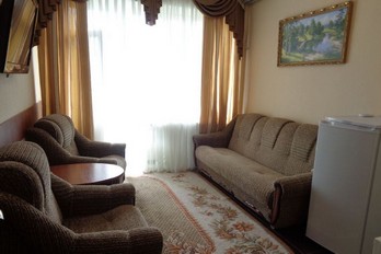 Гостиная в номере двухместный люкс - санаторий Русь - город Железноводск