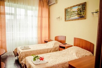 Спальня в двухместном номере повышенной комфортности - санаторий Русь - город Железноводск