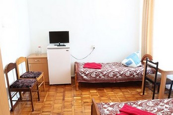 Спальная комната номера стандарт двухместный корпуса 6 - санаторий Салют - город Железноводск