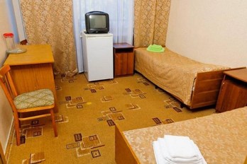 Комната в однокомнатном номере на два места первой категории в третьем корпусе в санатории Тельмана в Железноводске