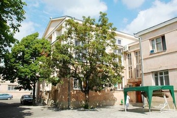 Главный корпус санатория Здоровье в городе Железноводск